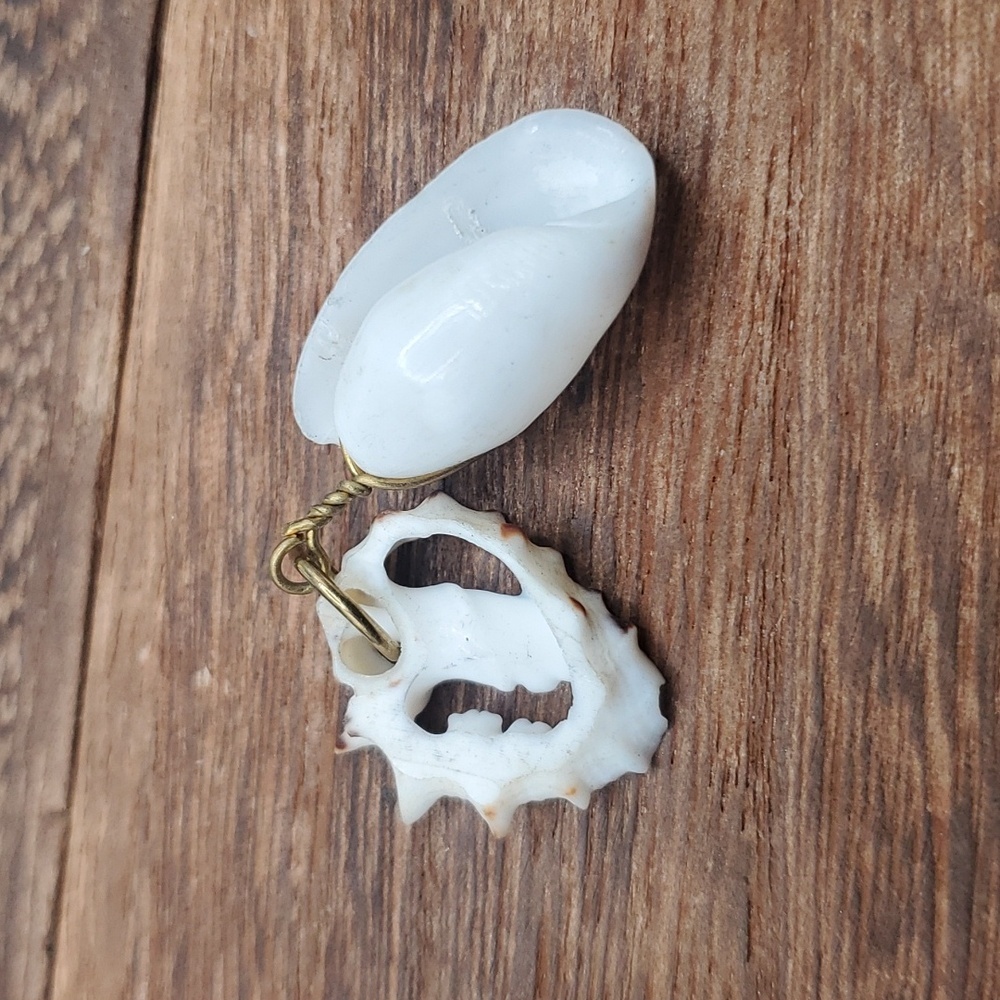 Authentic seashell‎ pendant bridal bliss wedding